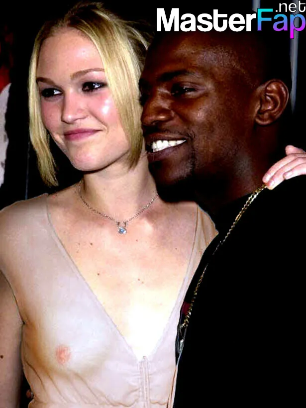 Julia Stiles Nude Photos 11519