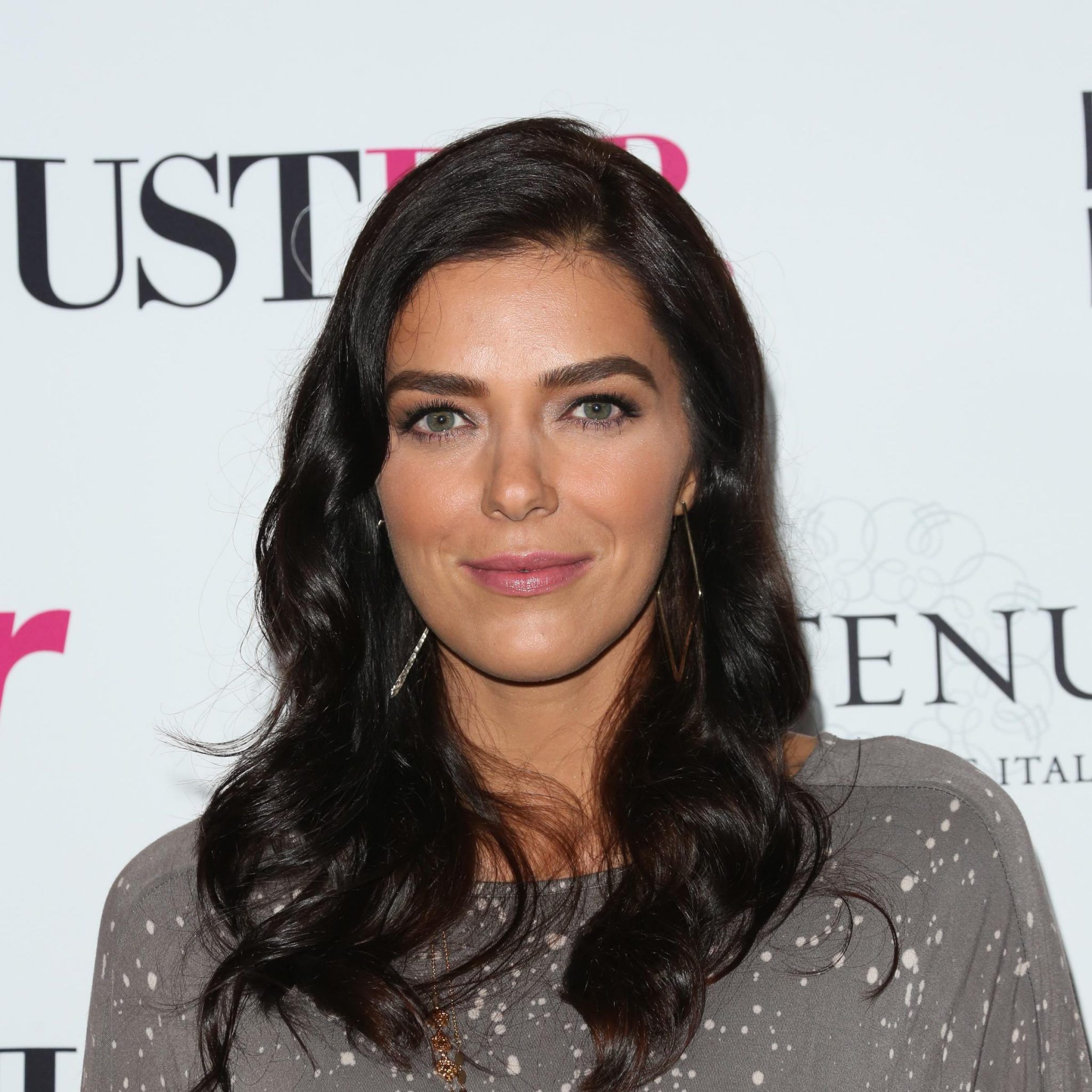 chris neuss add Adrianne Curry Height photo