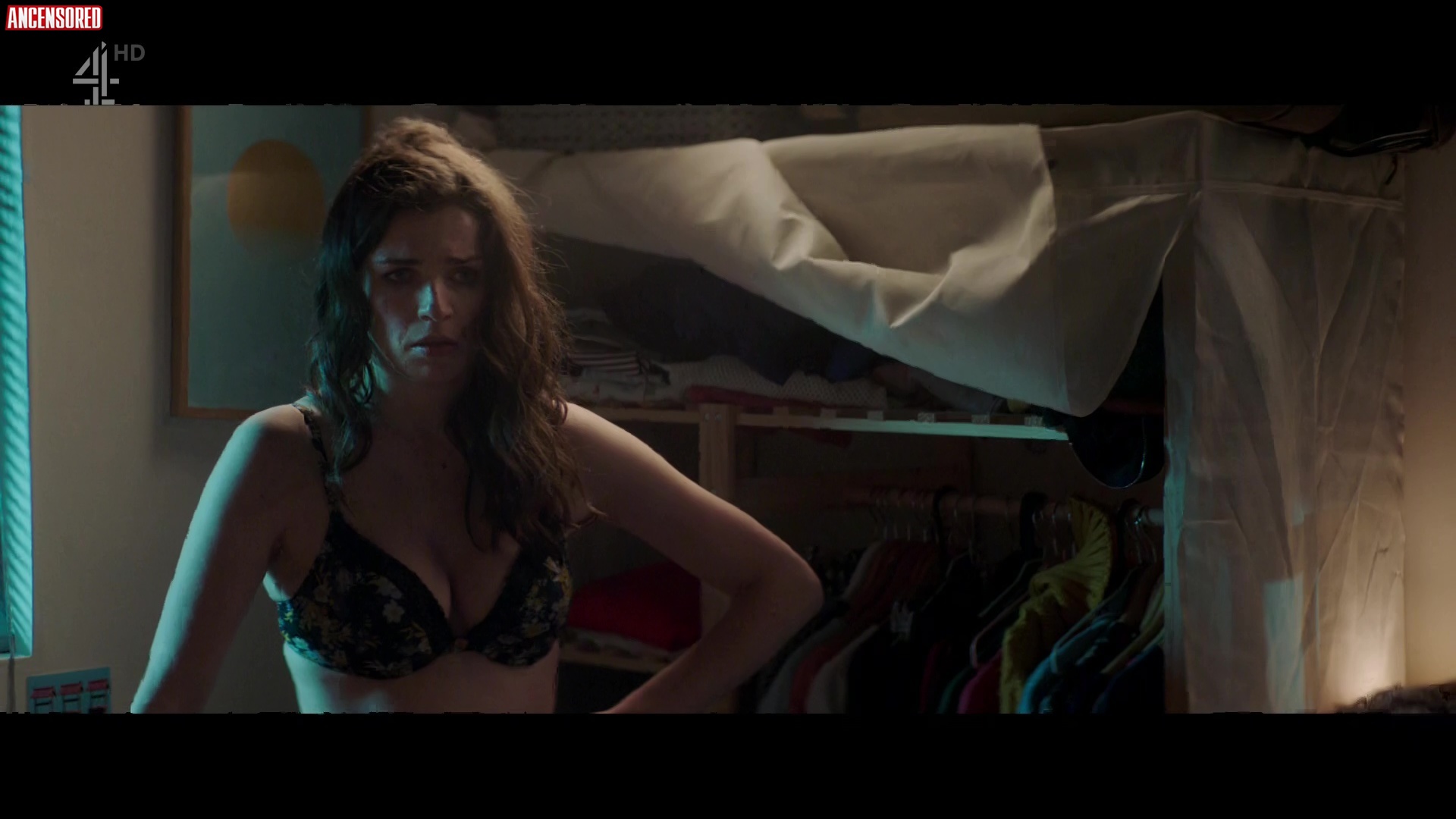 amy louie add Aisling Bea Nude photo