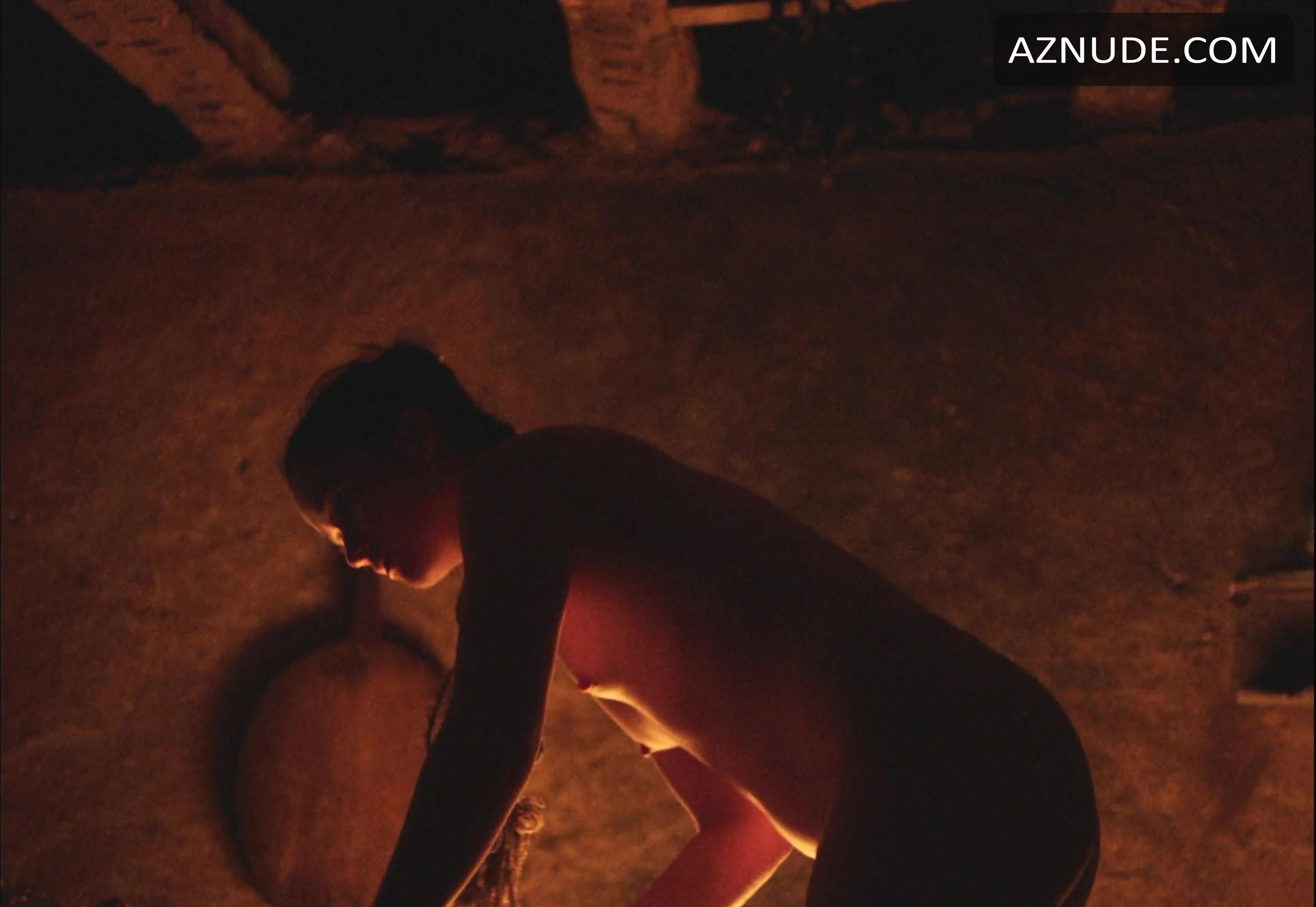 chris manzanares add Alice Englert Nude photo