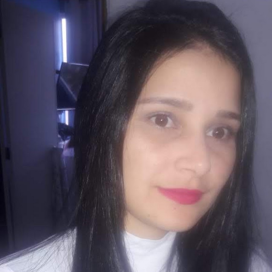 beverly flinn add Aline Amorim Pelada photo
