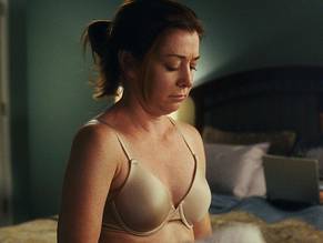 Alyson Hannigan Nude Pics 16747