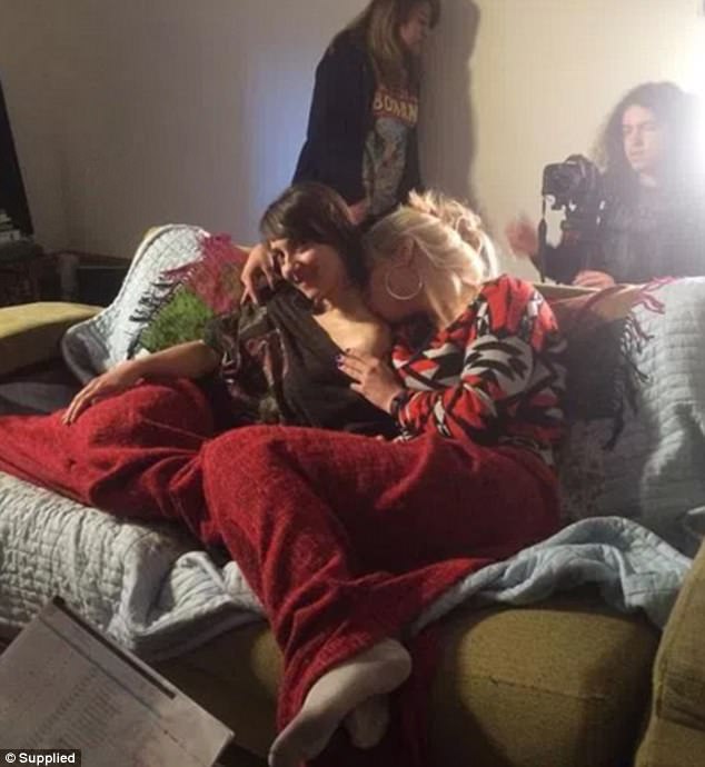 dawn mclaughlan add Amateur Lesbian Sex photo