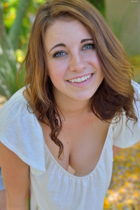 clare franks add Amatuer Downblouse photo