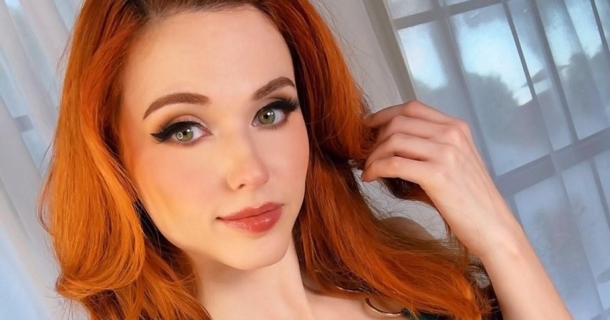 don dangler add Amouranth Butt photo