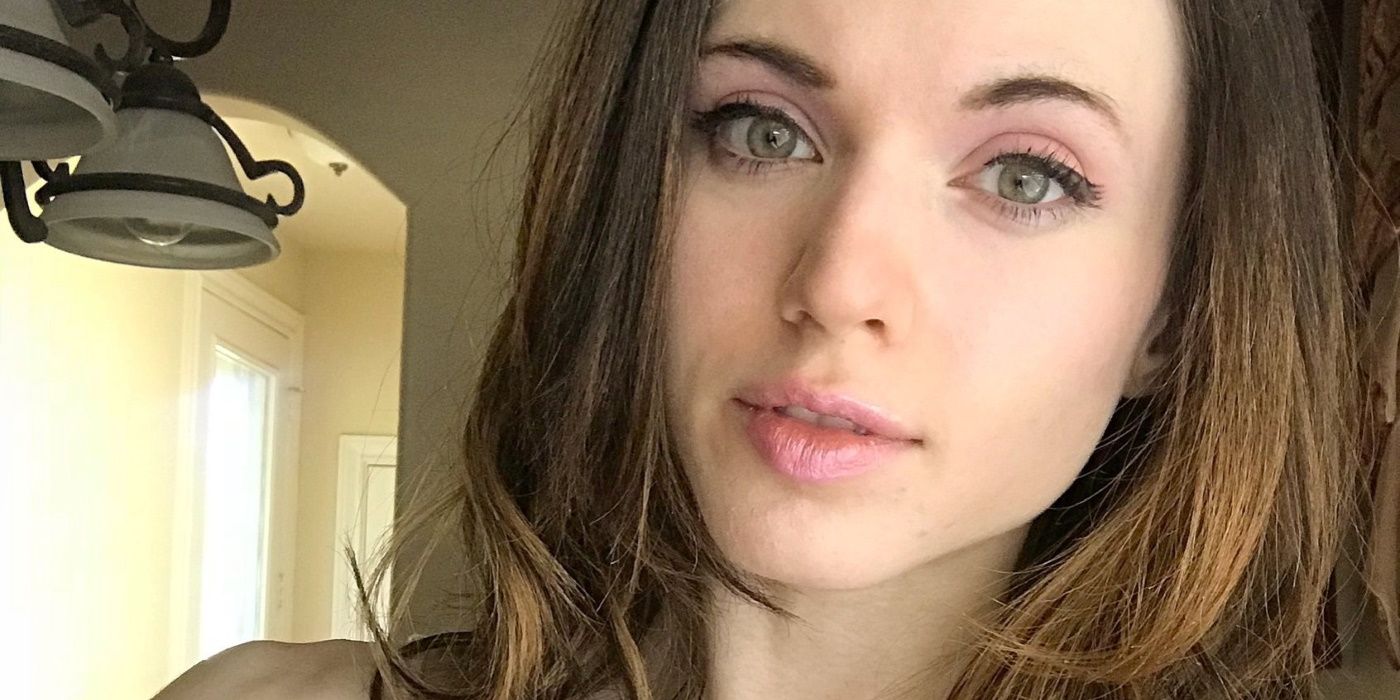 cheryl eller add Amouranth Leked photo