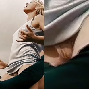 cris calub add Amy Smart Nude Photos photo