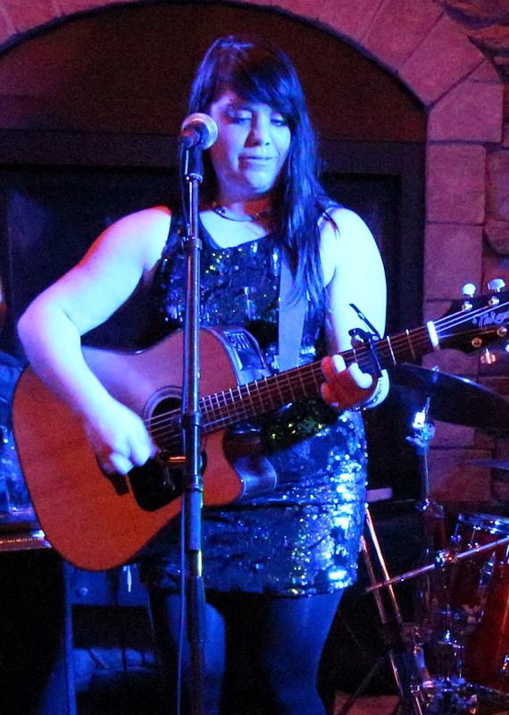 claudia martinez add Angie Faith Vr photo