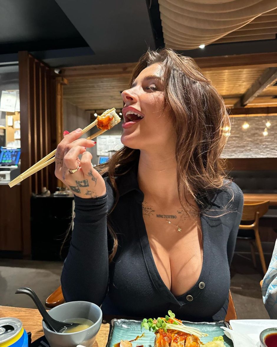 colleen mallon add Ari Kytsya Onlyfans photo