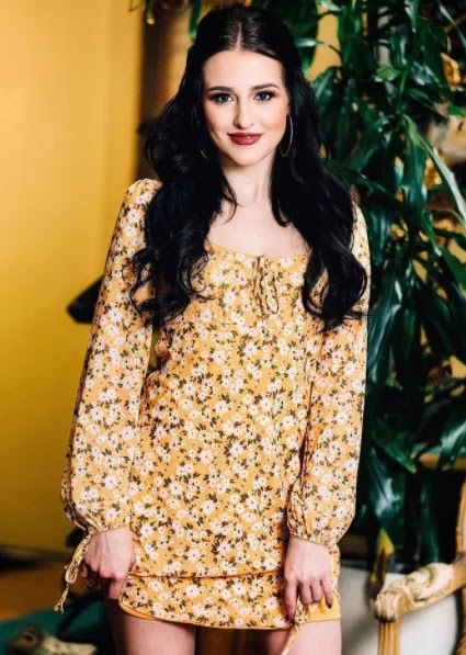 amber pyatt add Aubree Valentine Massage photo