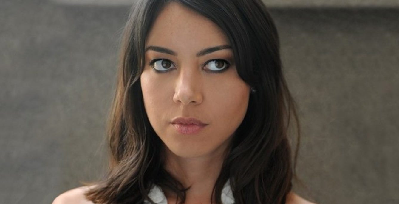 charlie yiangou add Aubrey Plaza Threesome photo