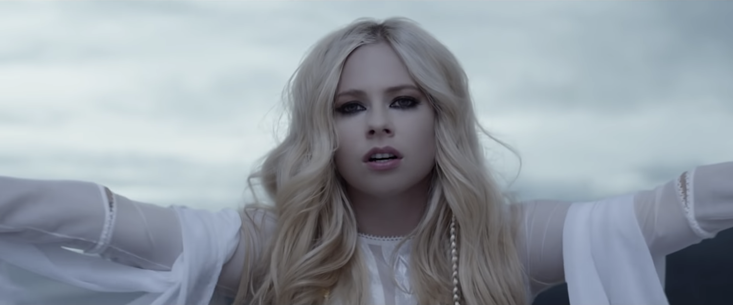 brady hume add Avril Lavigne Sextape photo
