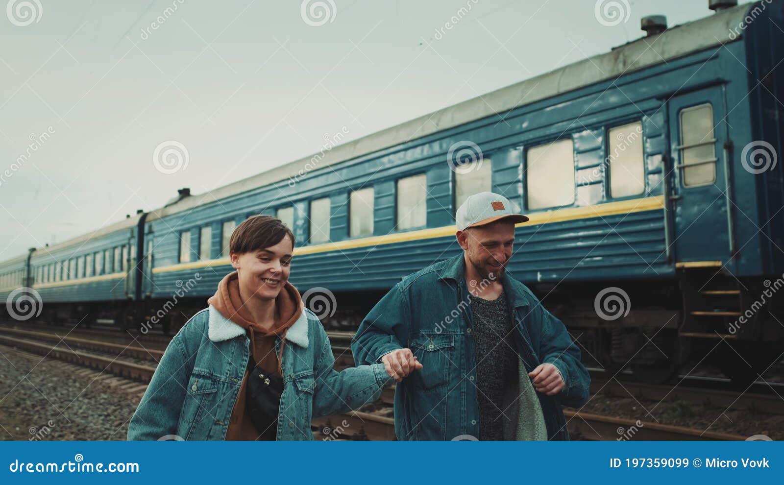 alyce evans add Run A Train On Her photo