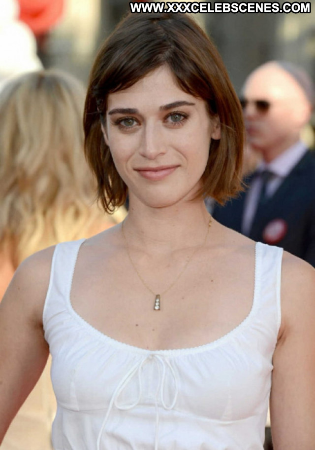 aliya shehzad add Lizzy Caplan Boobs photo