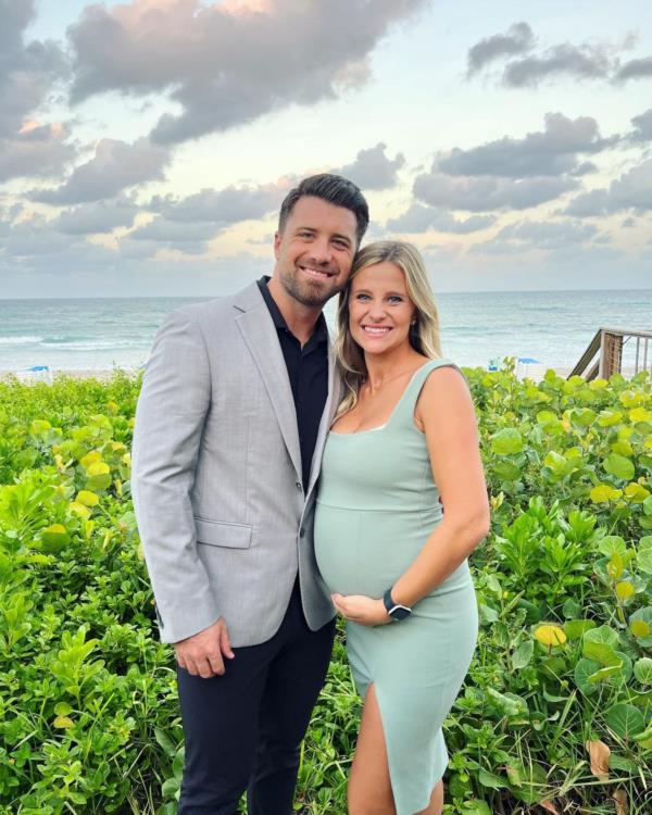 amber stegeman add Pregnant Wife Shared photo