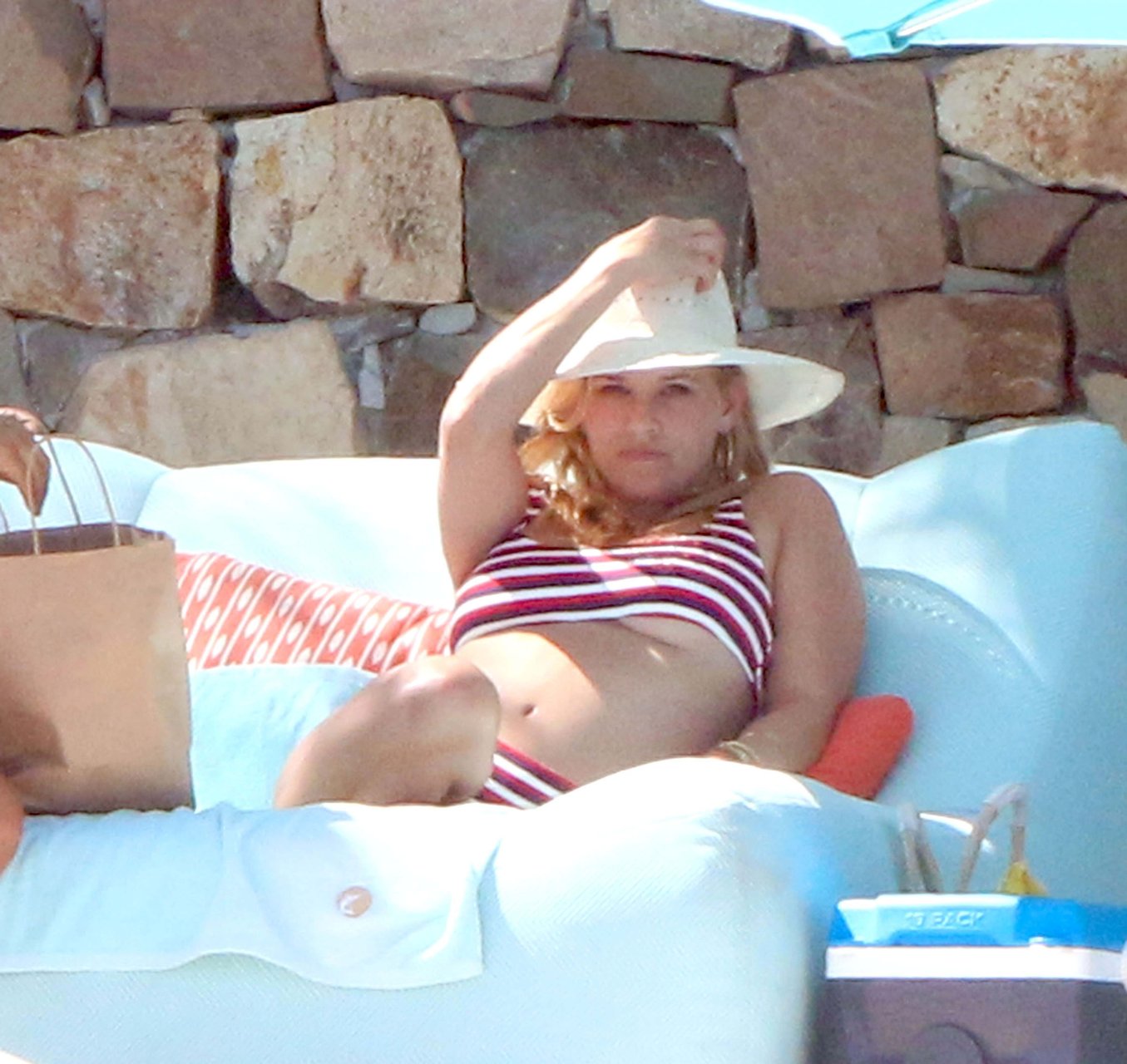 craig dabbs add Reese Witherspoon Ass photo