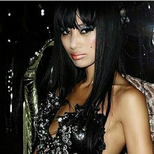 damier johnson add Bai Ling Nipples photo