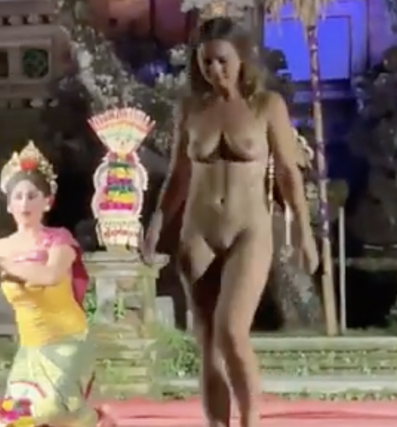 alexis arruda add Bali Voyeur photo