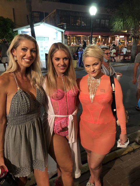 adrianne allen add Holly Hot Wife photo