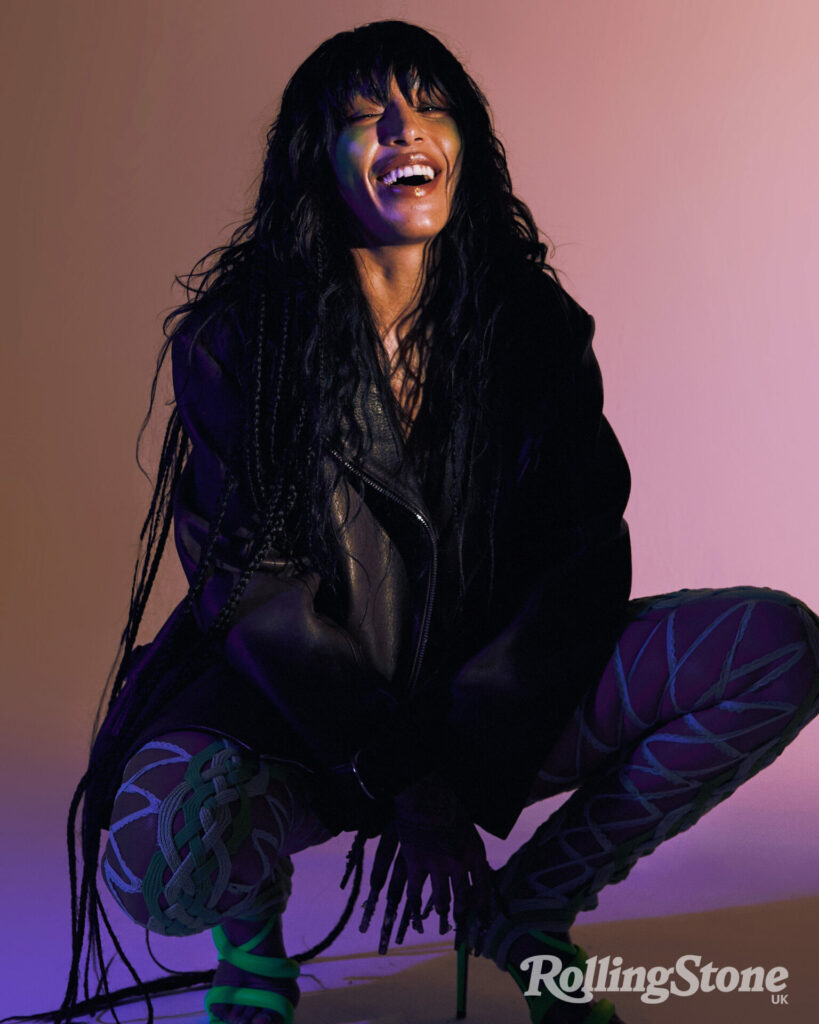 brandi canter add Loreen Hot photo