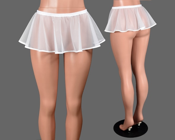 cici nie add Micro Skirt Public photo