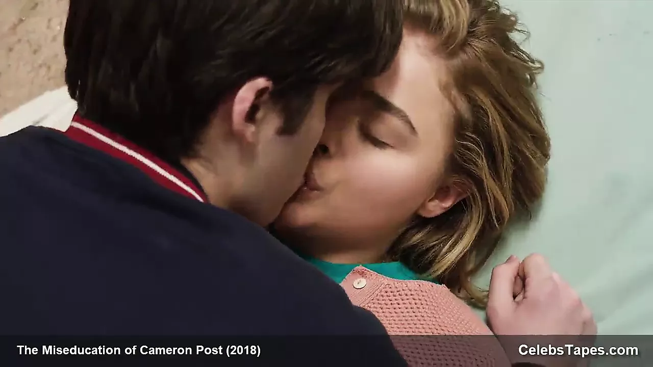 daniela campo add Chloe Grace Moretz Lesbian Scenes photo