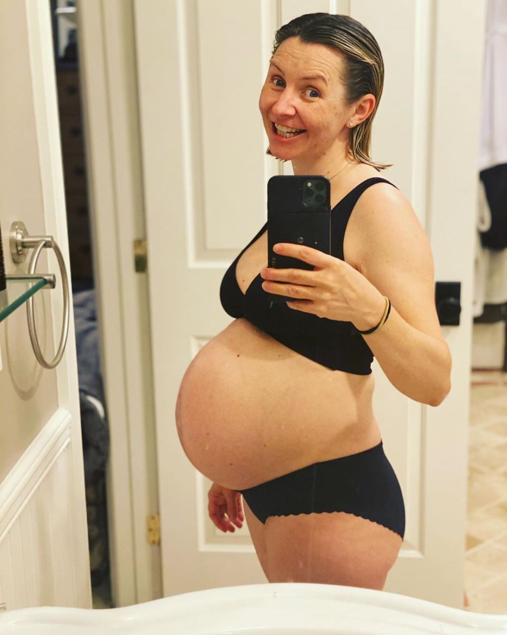 crystal dowd add Beverly Mitchell Nude photo