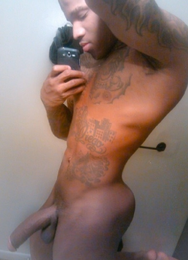 anjum ahmed khan add Big Black Nude Men photo