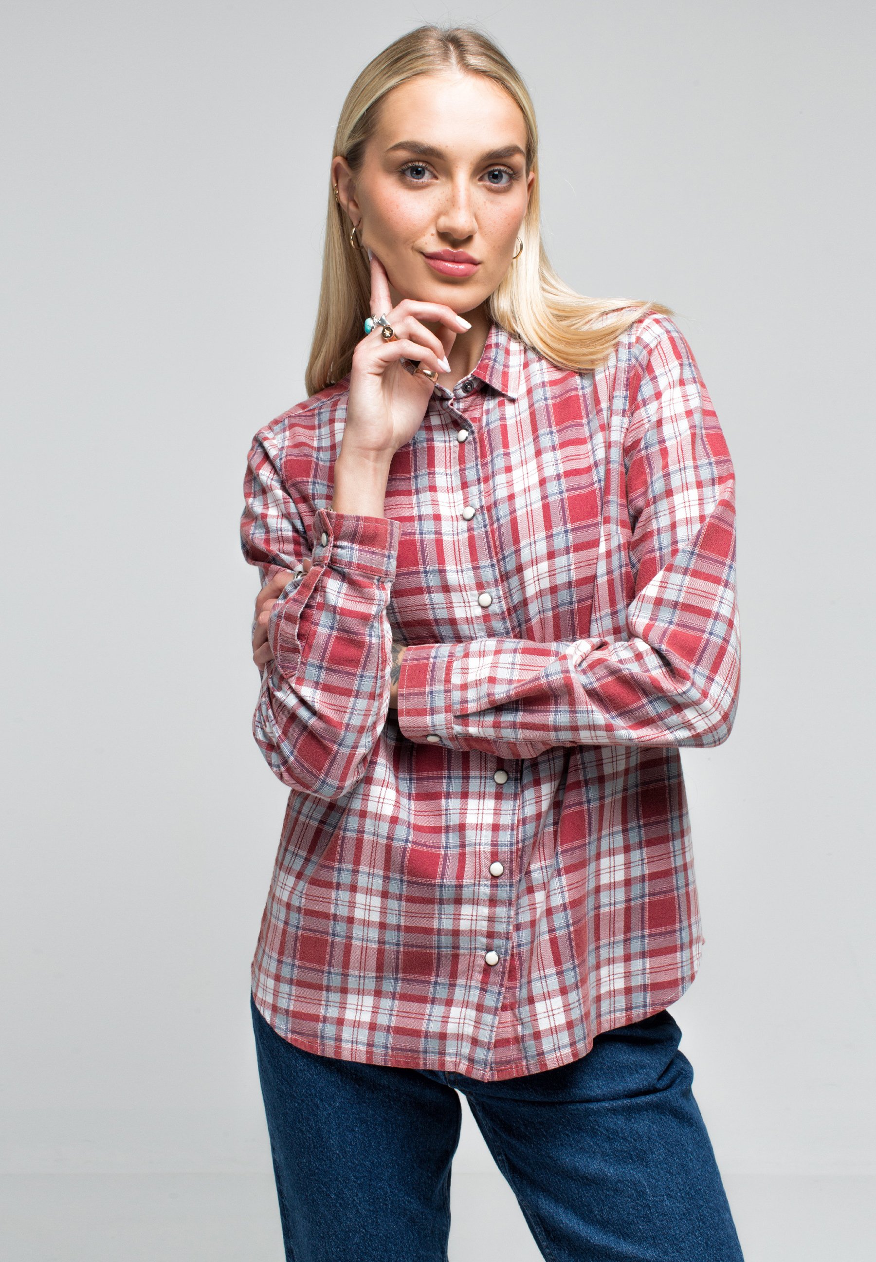 deb blomberg add Big Downblouse photo