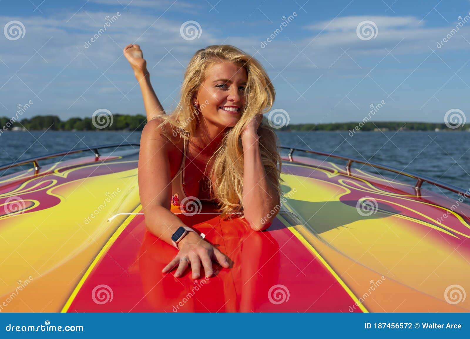 aarti dogra add Big Tits On Boat photo