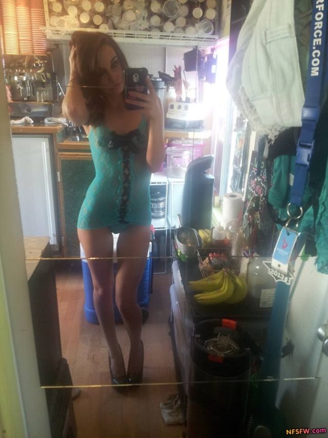 ahmad al abbasi add Bootylicious Barista photo