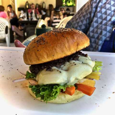 al consiglio add Burger Porn photo