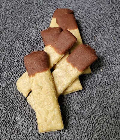 catalin pascal add Cinna Bunz photo