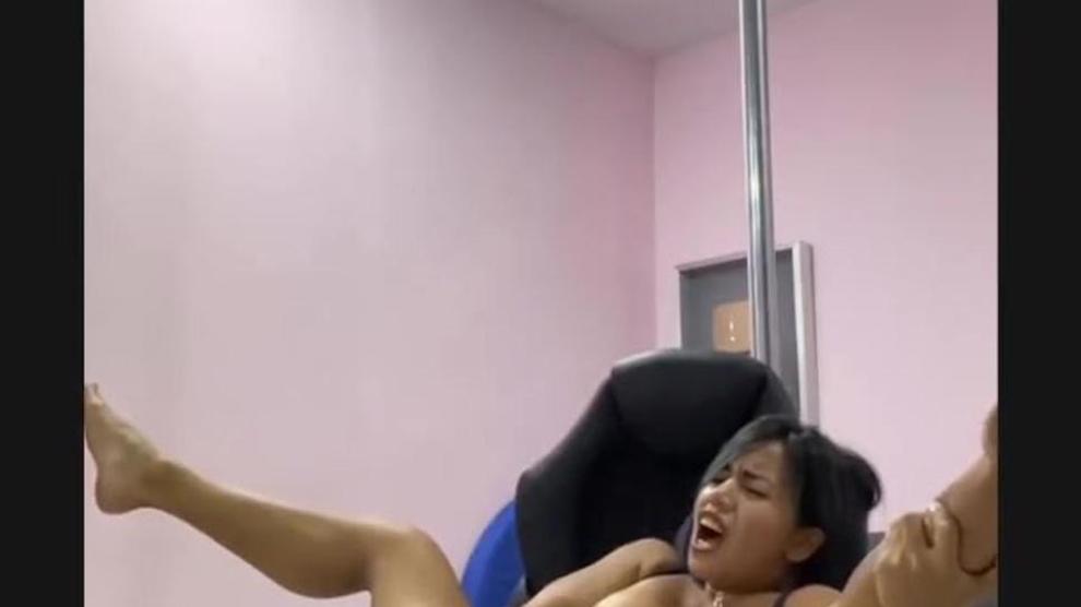 chai wallah add Mujer Luna Bella Videos photo