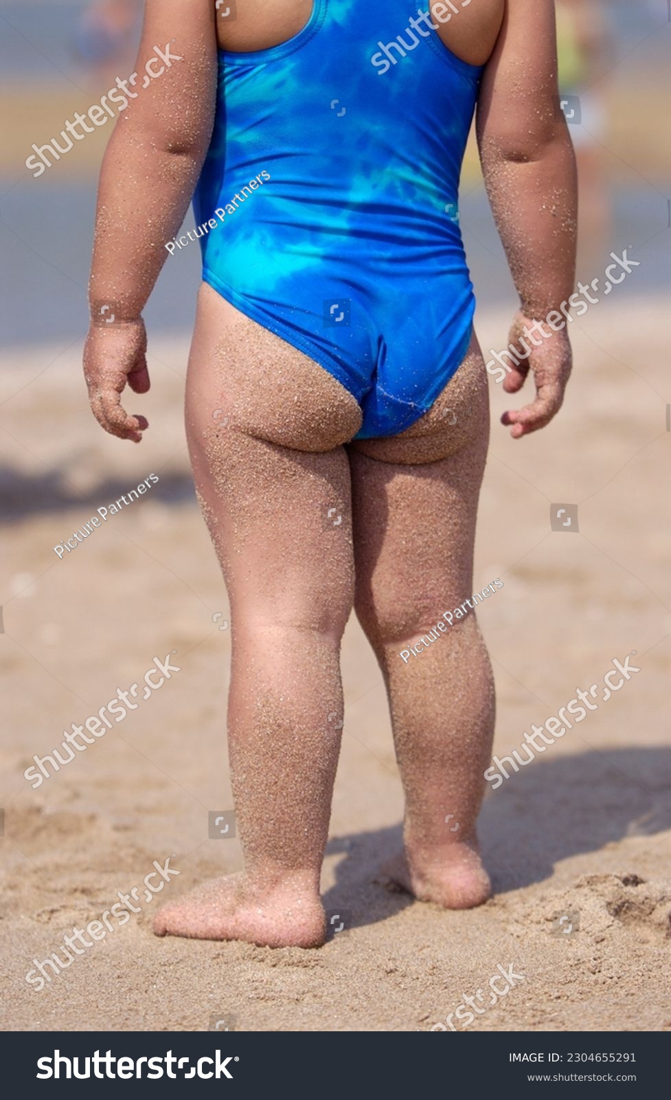 daniel mwai g add Cameltoe Teenies photo