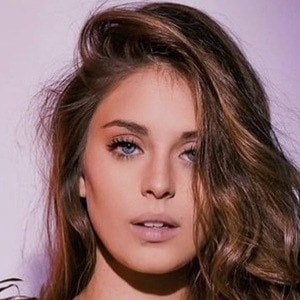 chante warren add Cammila Araujo photo