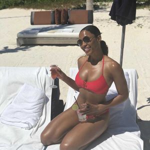 alexandre gibson add Cari Champion Nude photo