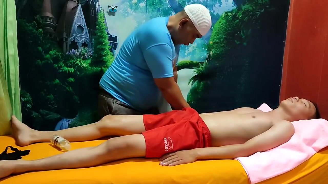 Boner During Massage 13706