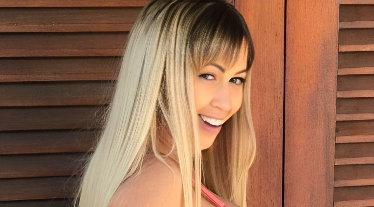 deanna maio add Mirela Mansur photo