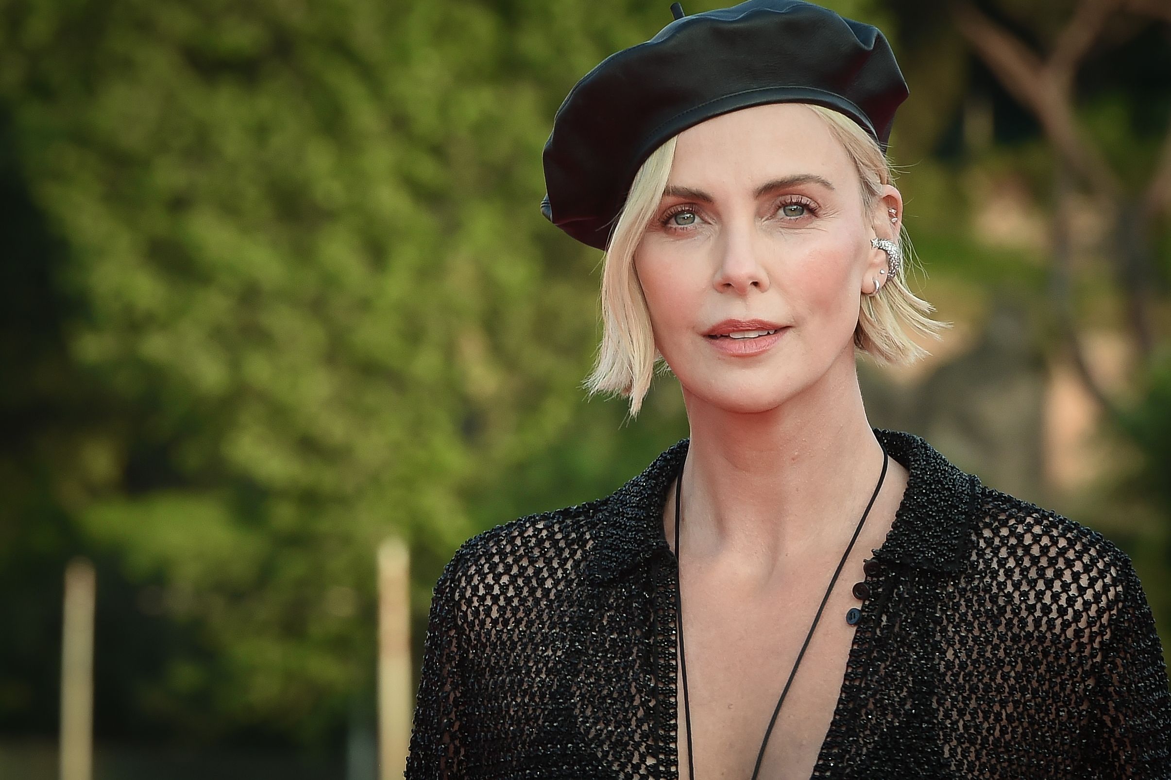 charletta king add Charlize Therons Boobs photo