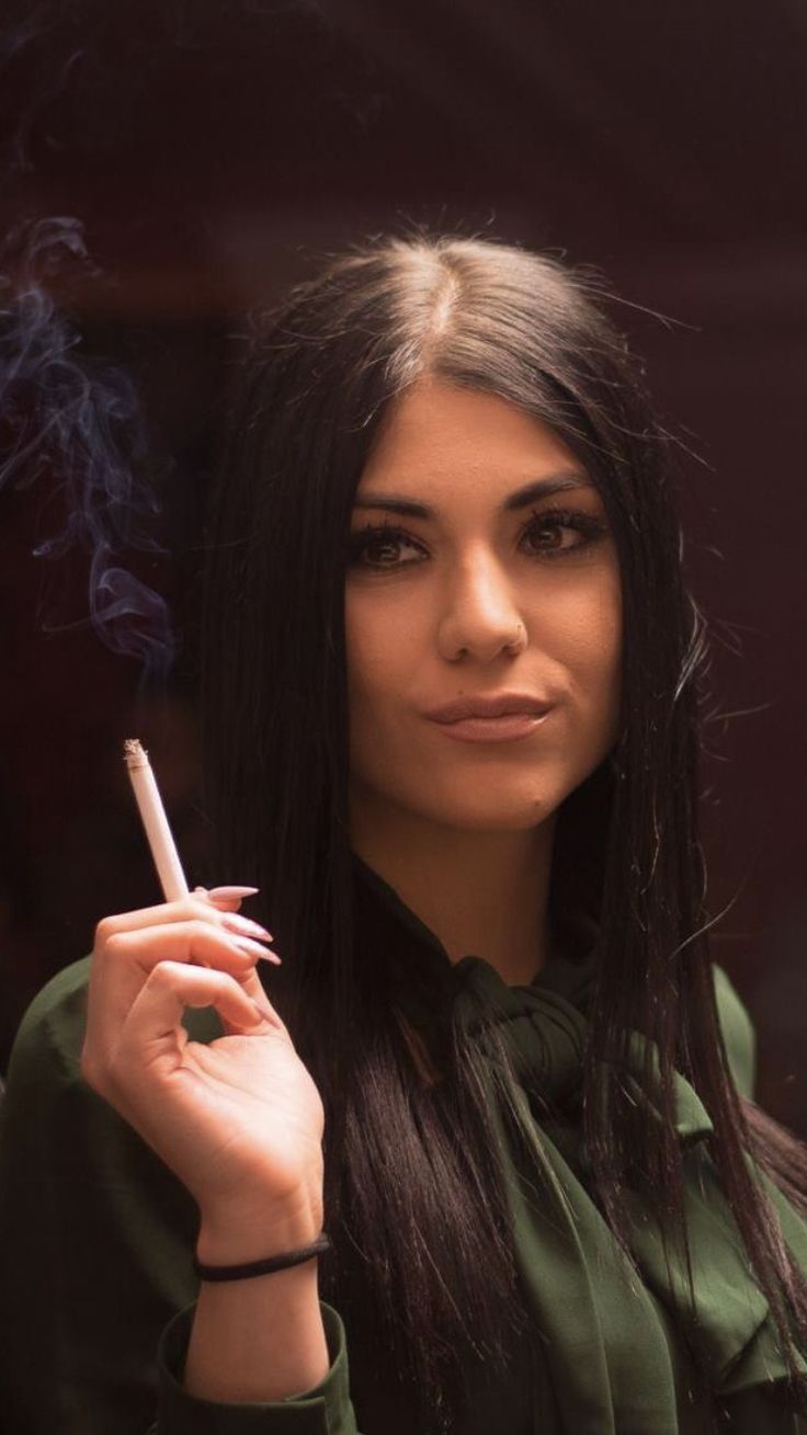 apple maristela add Chaturbate Smokers photo