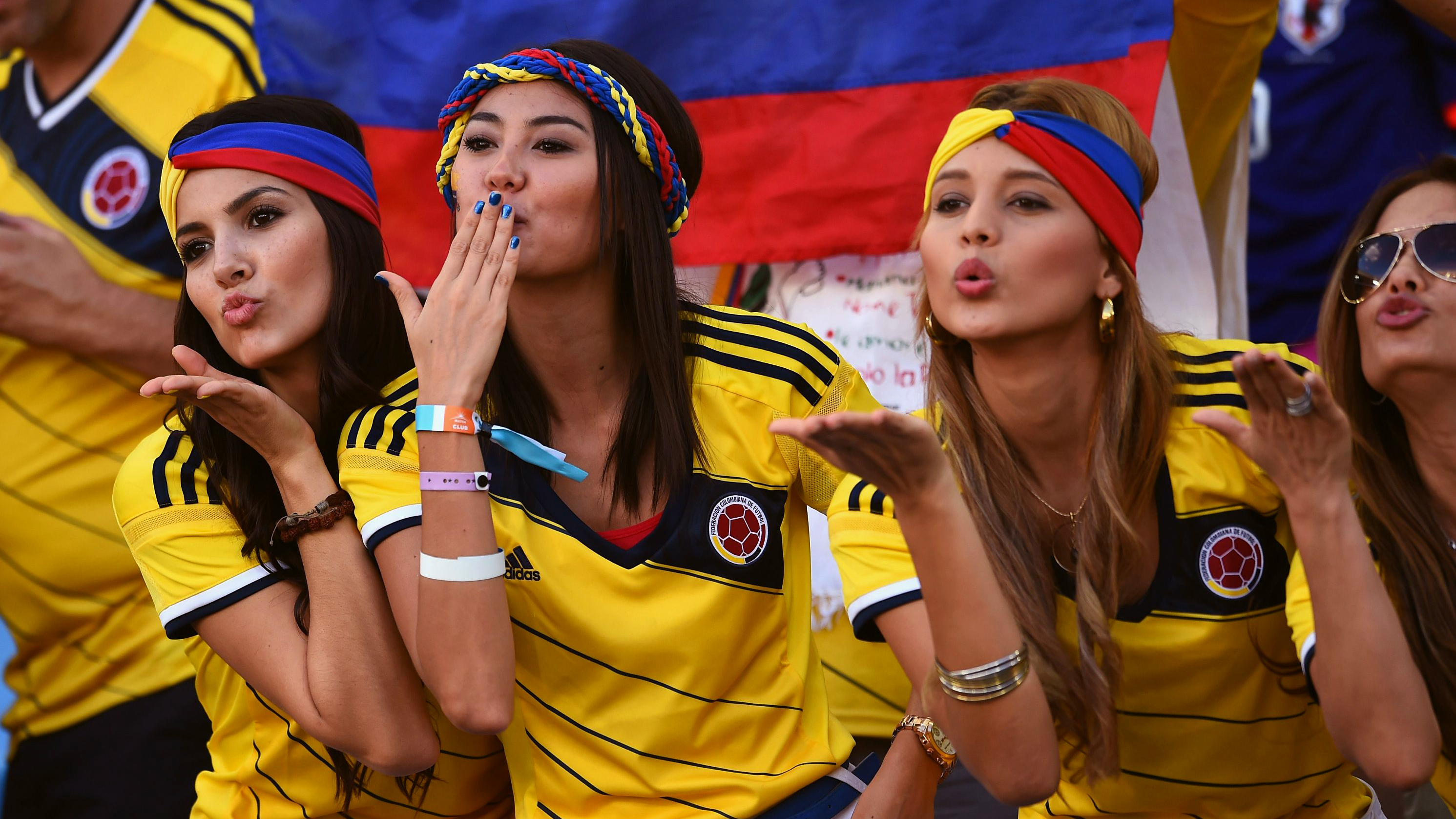 dana leatherwood add Colombian Pirn photo
