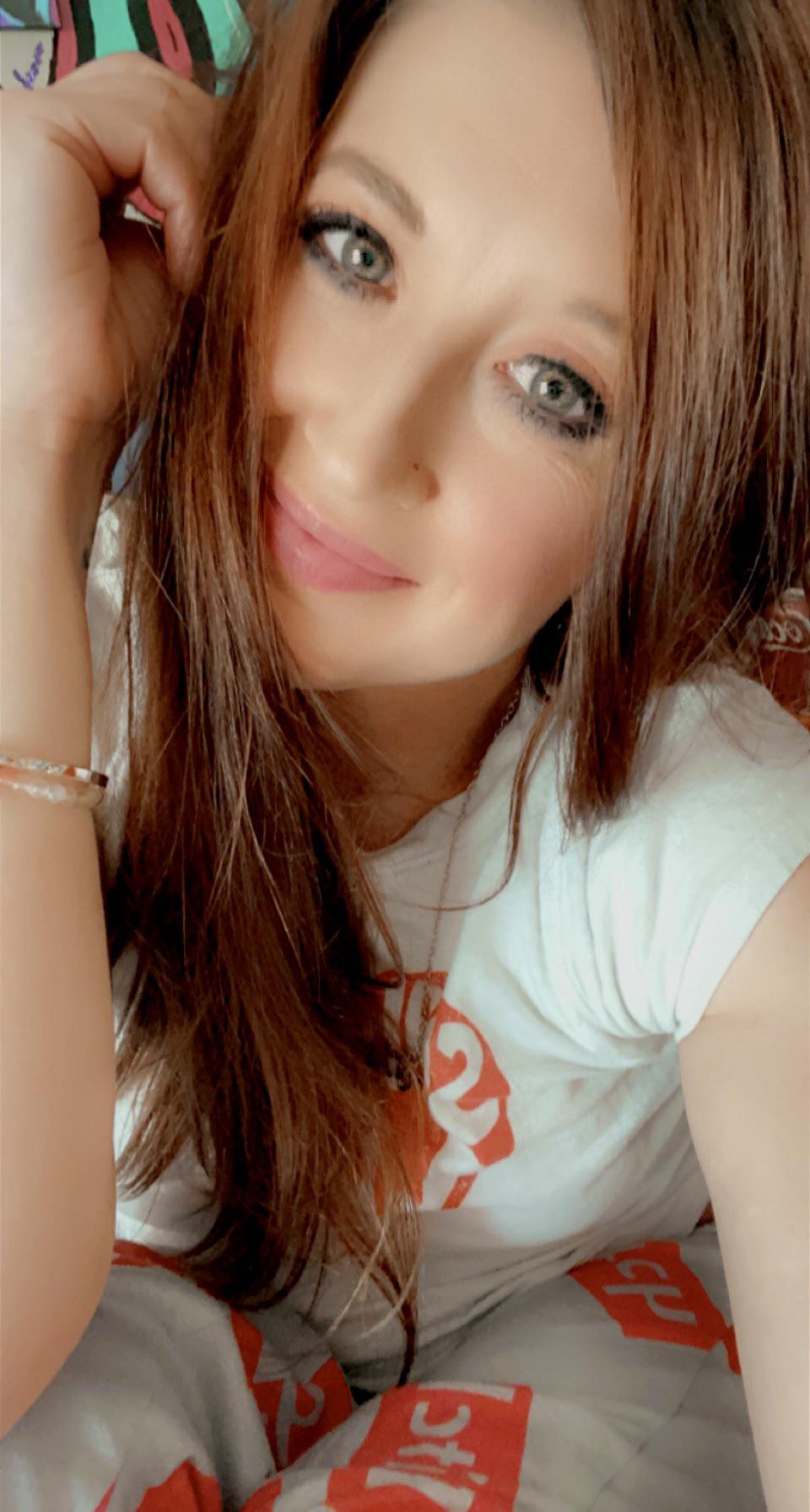 ariel gore add Cream Pie Selfie photo