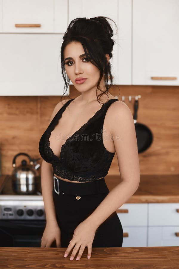 ammi said add Cute Sexy Milf photo