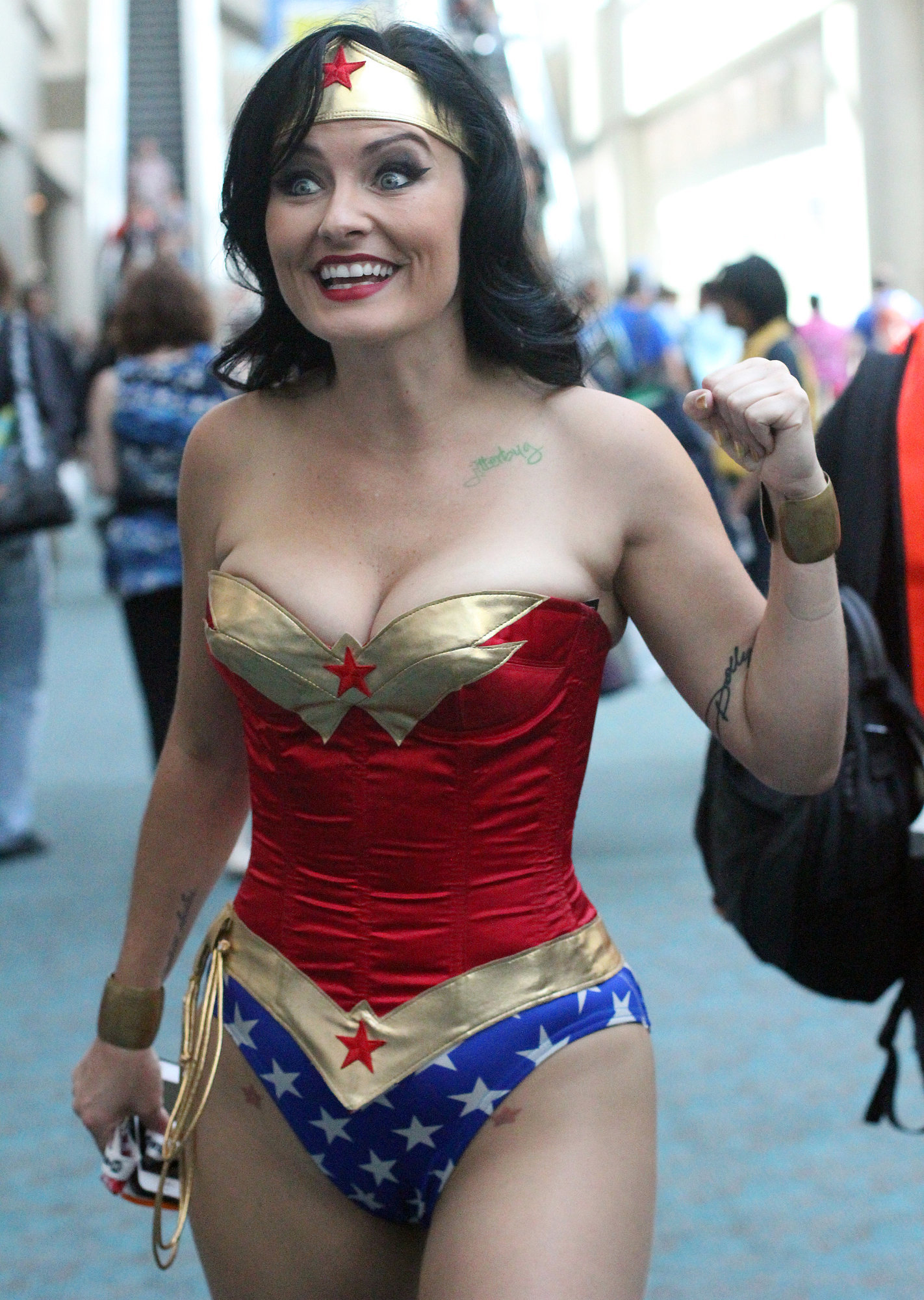 craig lazarus add Slutty Wonder Woman Costume photo