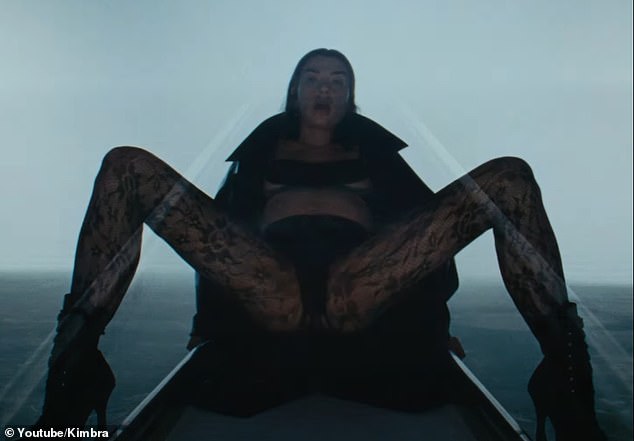 abood hussain add Kimbra Nude photo