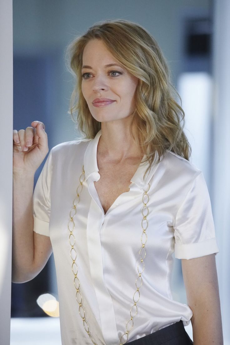 angshuman deb add Jeri Ryan Breasts photo