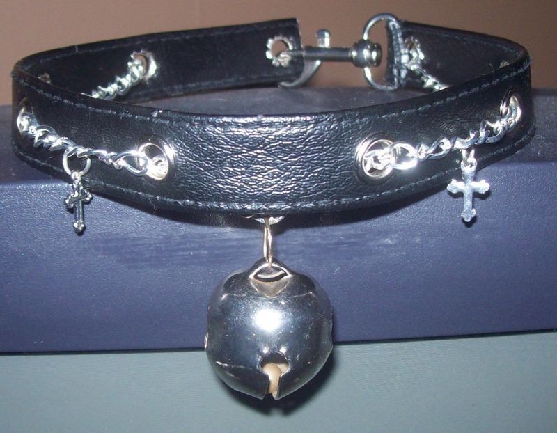 abhinav narula add Goth Cat Collar photo
