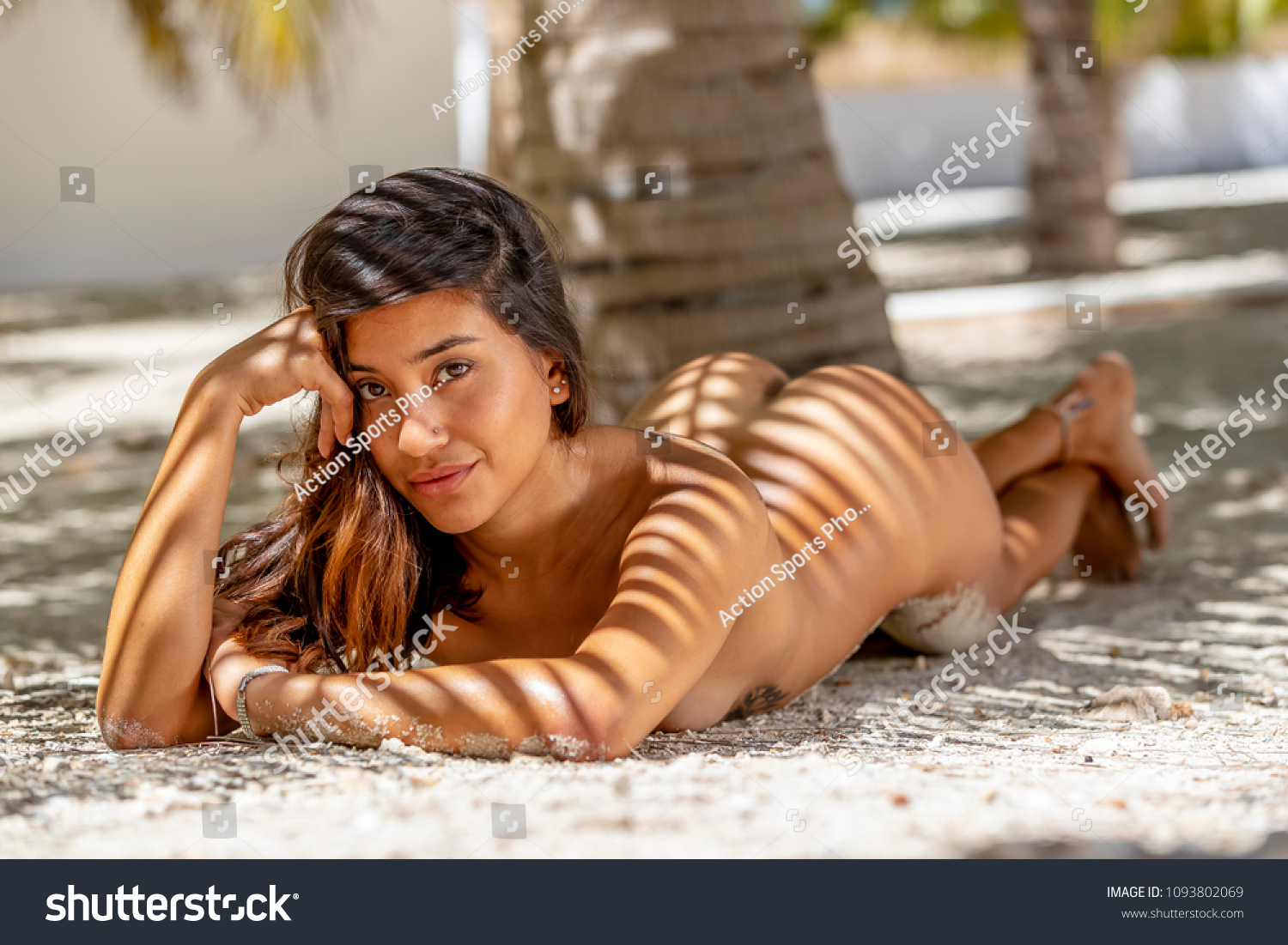 courtney goodin add Outdoor Nude Models photo