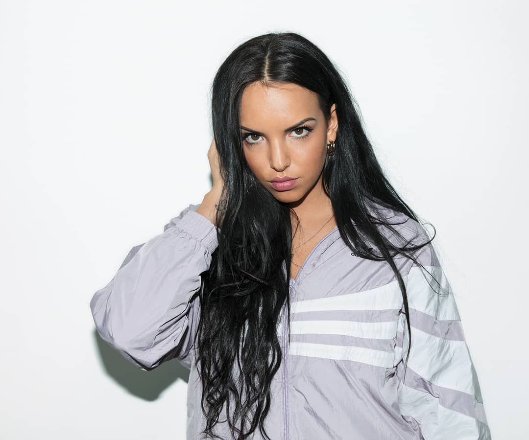crystal wutzke add Juju Bahreis photo
